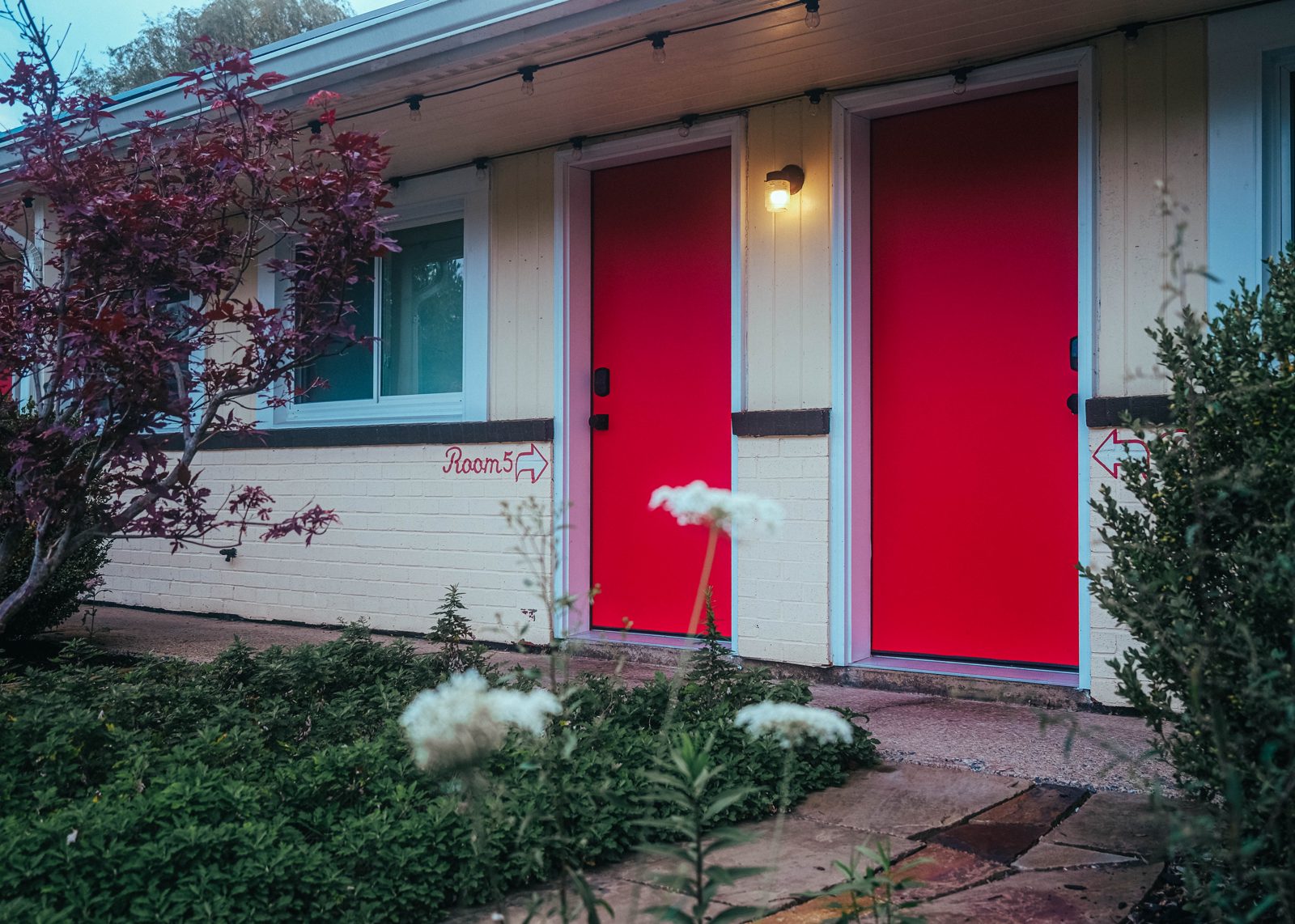 Room 5 exterior at Billy Motel